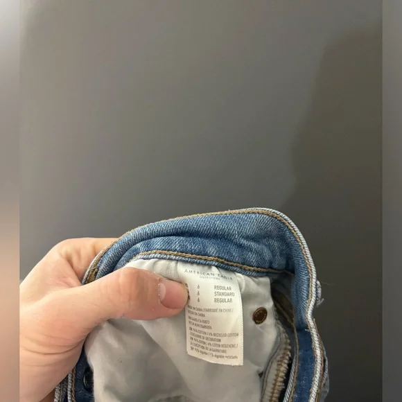 American Eagle Baggy Jean Womens Size 6 - Picture 5 of 5